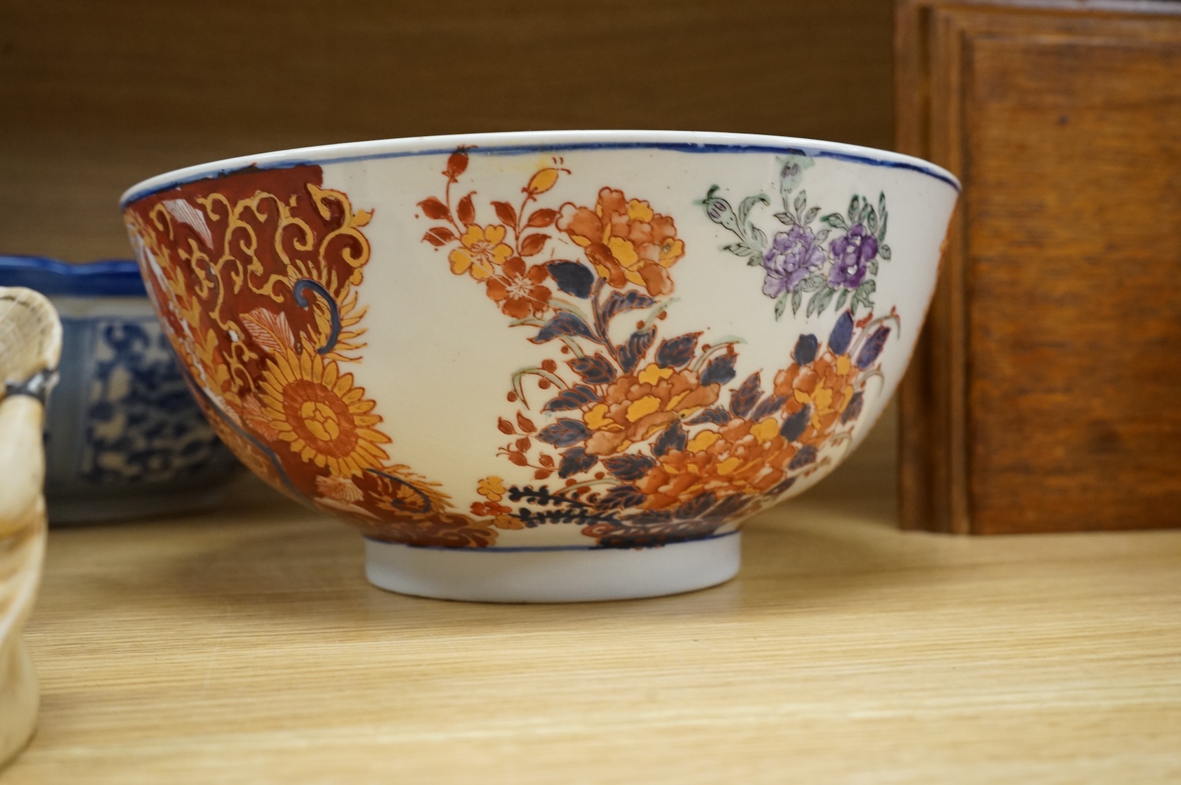 A collection of Chinese mixed ceramics, largest blue and white bowl 33cm diameter